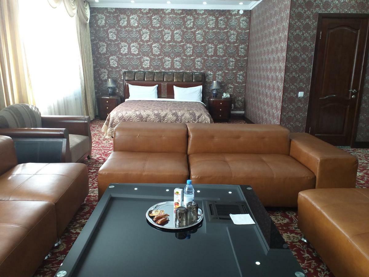 Seoul Hotel Çimkent Dış mekan fotoğraf